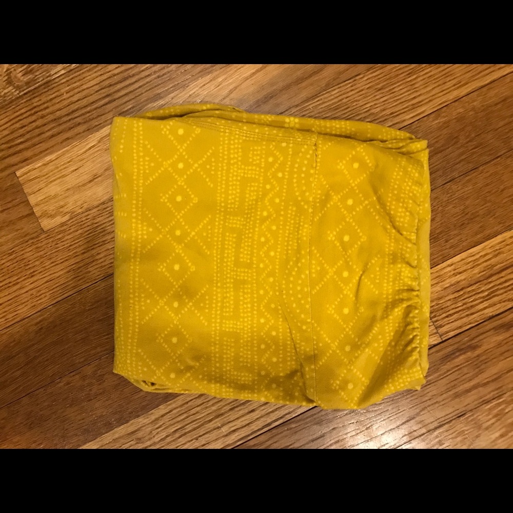 Patterned leggings
